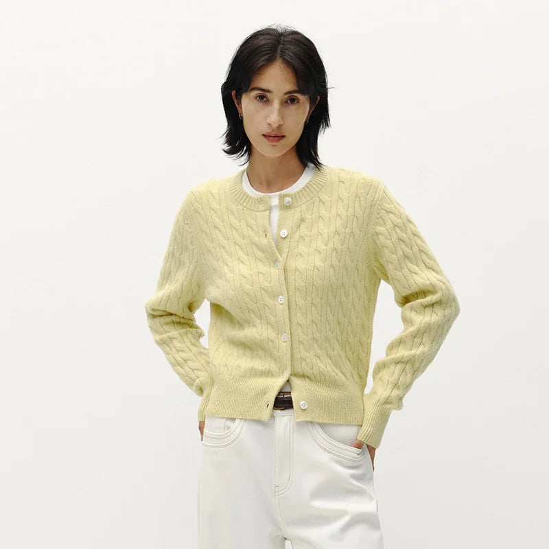 Cable Knit Cropped Cardigan