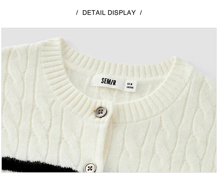 Cable Knit Cropped Cardigan
